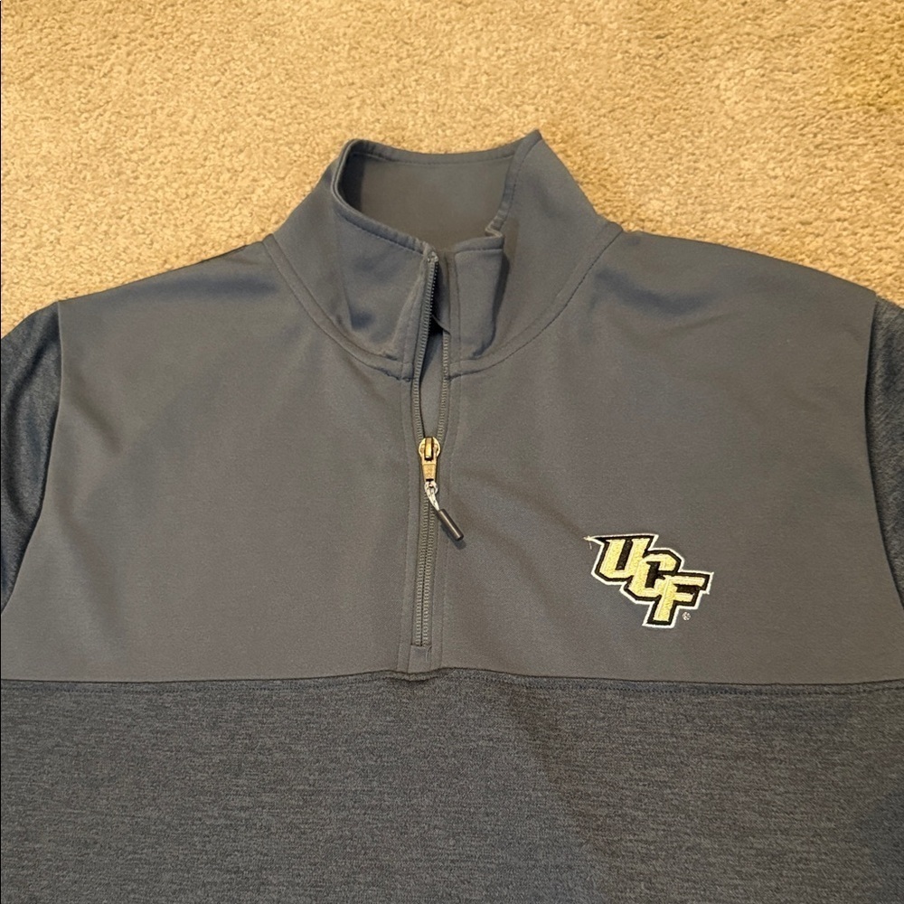 Men's UCF Knights Gray Quarter-Zip Pull Over - Picture 2 of 6